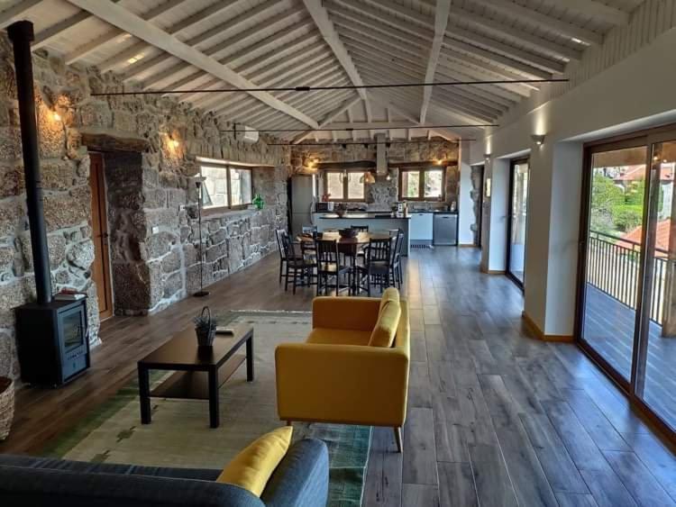 Casas Da Morgadinha - Casas De Ferias E Turismo Rural 塞洛里库迪巴什图 外观 照片