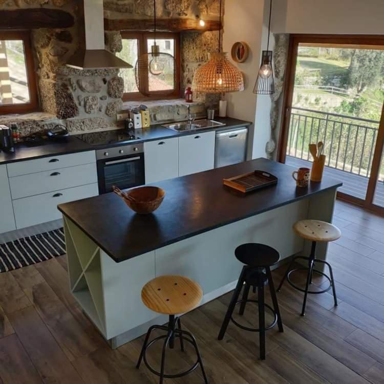 Casas Da Morgadinha - Casas De Ferias E Turismo Rural 塞洛里库迪巴什图 外观 照片