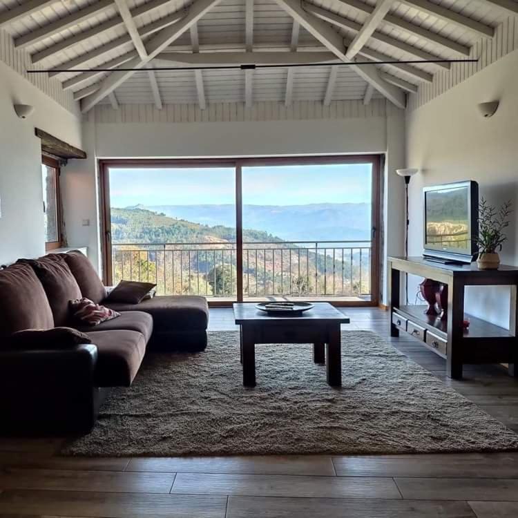 Casas Da Morgadinha - Casas De Ferias E Turismo Rural 塞洛里库迪巴什图 外观 照片
